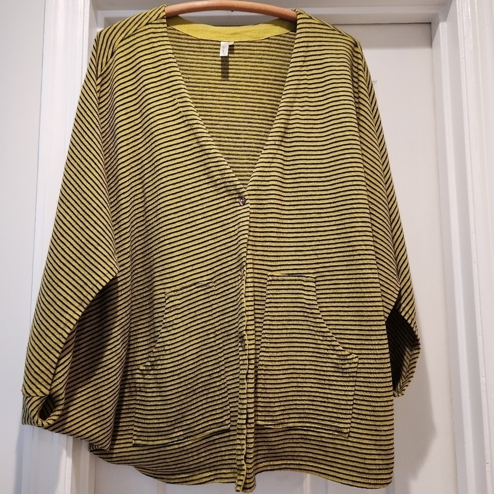 Kleen Women's Artsy Dolman Sleeve button front Cardigan dolman sleeve  XL